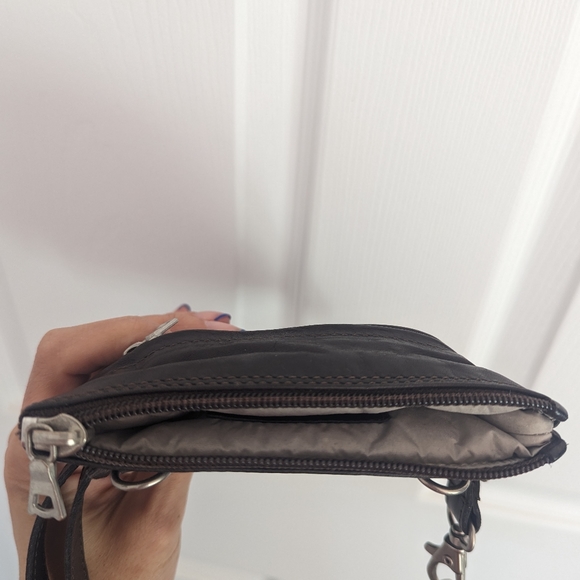 M0851 Brown Leather Belt Crossbody Bag - Picture 4 of 4